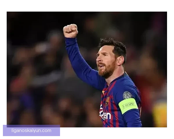 维蒂尼亚在新赛季表现稳健，持续为球队贡献关键进球和助攻数据